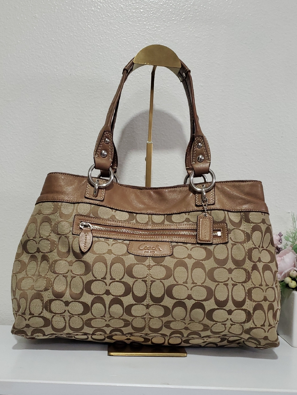 Coach Penelope Signature Canvas Large Shopper Tote🤎